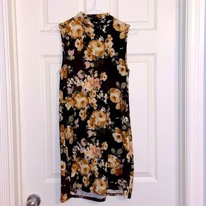 Floral mock neck dress XS